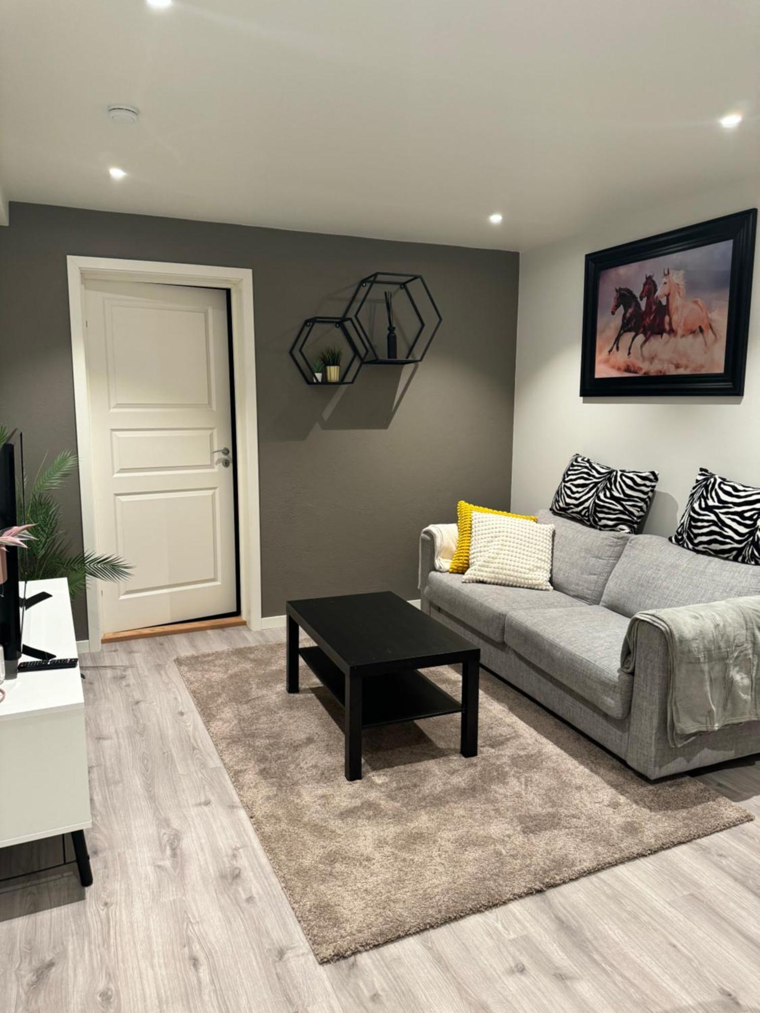 Home For Your Trip 10 Minutes From Oslo Airport With Free Parking Klofta Exterior photo